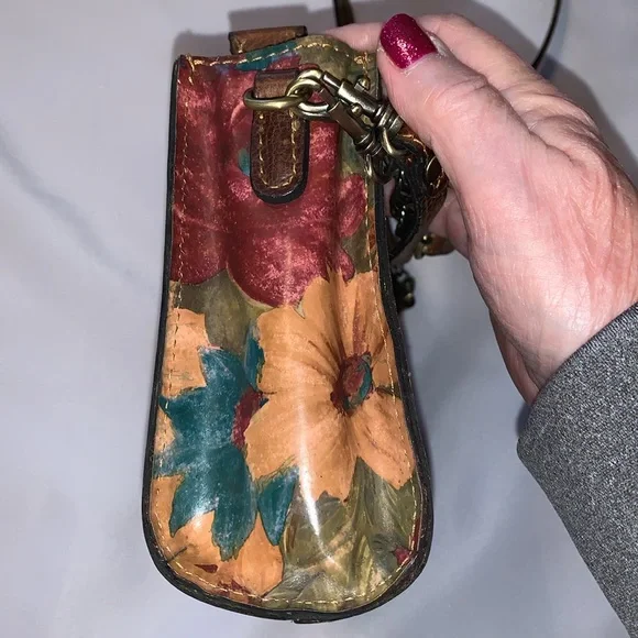 Patricia Nash Crossbody and Shoulder Fresco Bouquet Collection Leather Bag